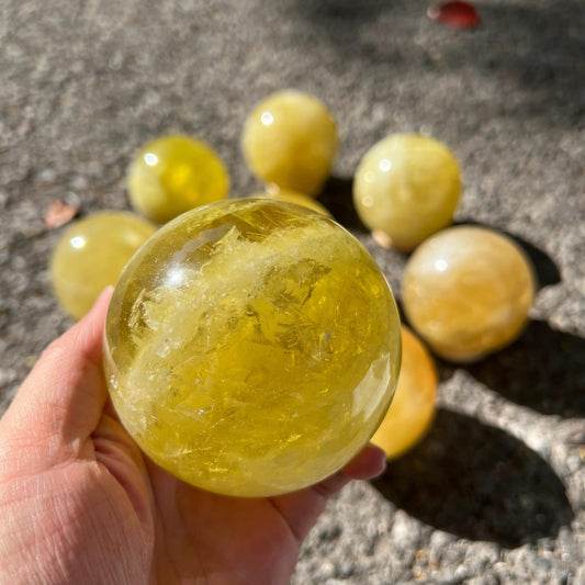 3-Inch Citrine Crystal Ball – Natural Healing Crystal Sphere for Abundance, Manifestation, Meditation, and Positive Energy Decor
