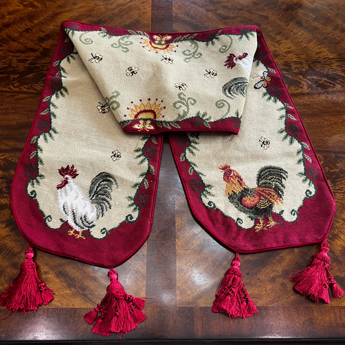 Handmade Embroidered Table Runner – Elegant Table Decor with Delicate Stitching for Dining Tables, Weddings, and Home Decor