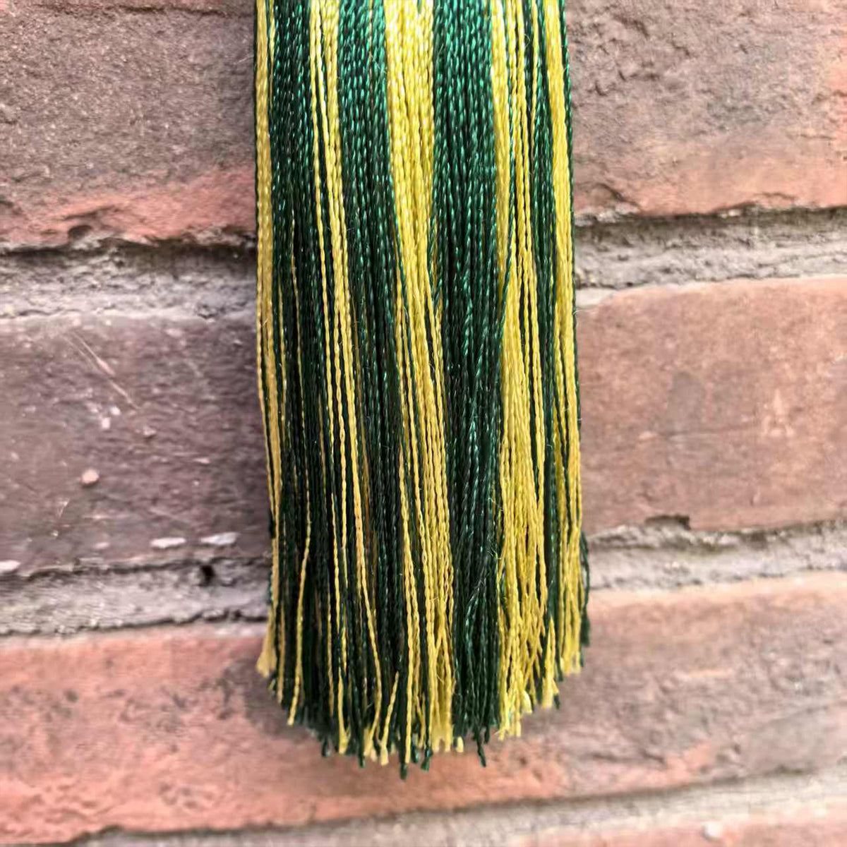 1 Pack Green & Gold Decorative Tassel, 15 in – Single Hanging Tassel for Curtains, Door Handles, Wall Décor & European-Style Home Decoration E9670_C