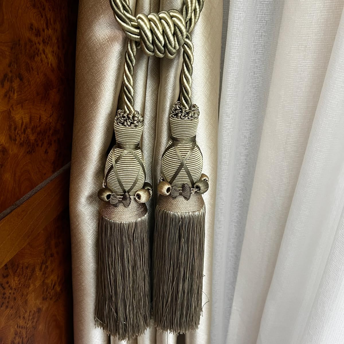 2 Pack Luxury Double Tassel Curtain Tieback, 28 in Total Length – Handcrafted Decorative Rope Holdback for Drapes & Home Interior Styling  E2530