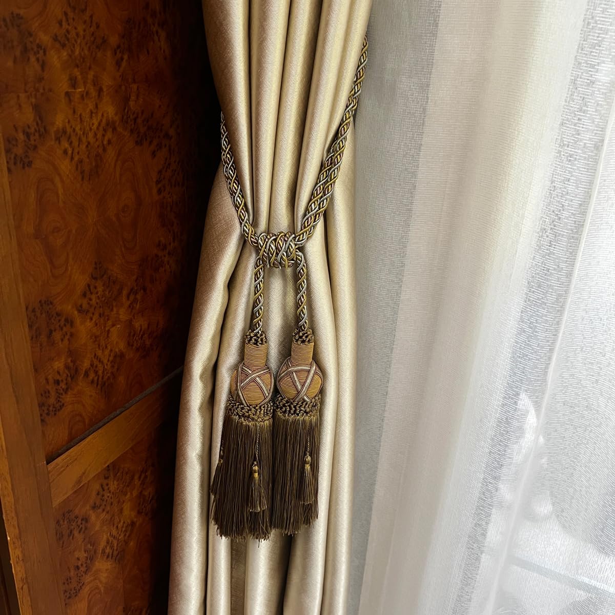 2 Pack Luxury Double Tassel Curtain Tieback, 26 in Total Length – Handcrafted Decorative Rope Holdback for Drapes & Home Interior Styling E1808