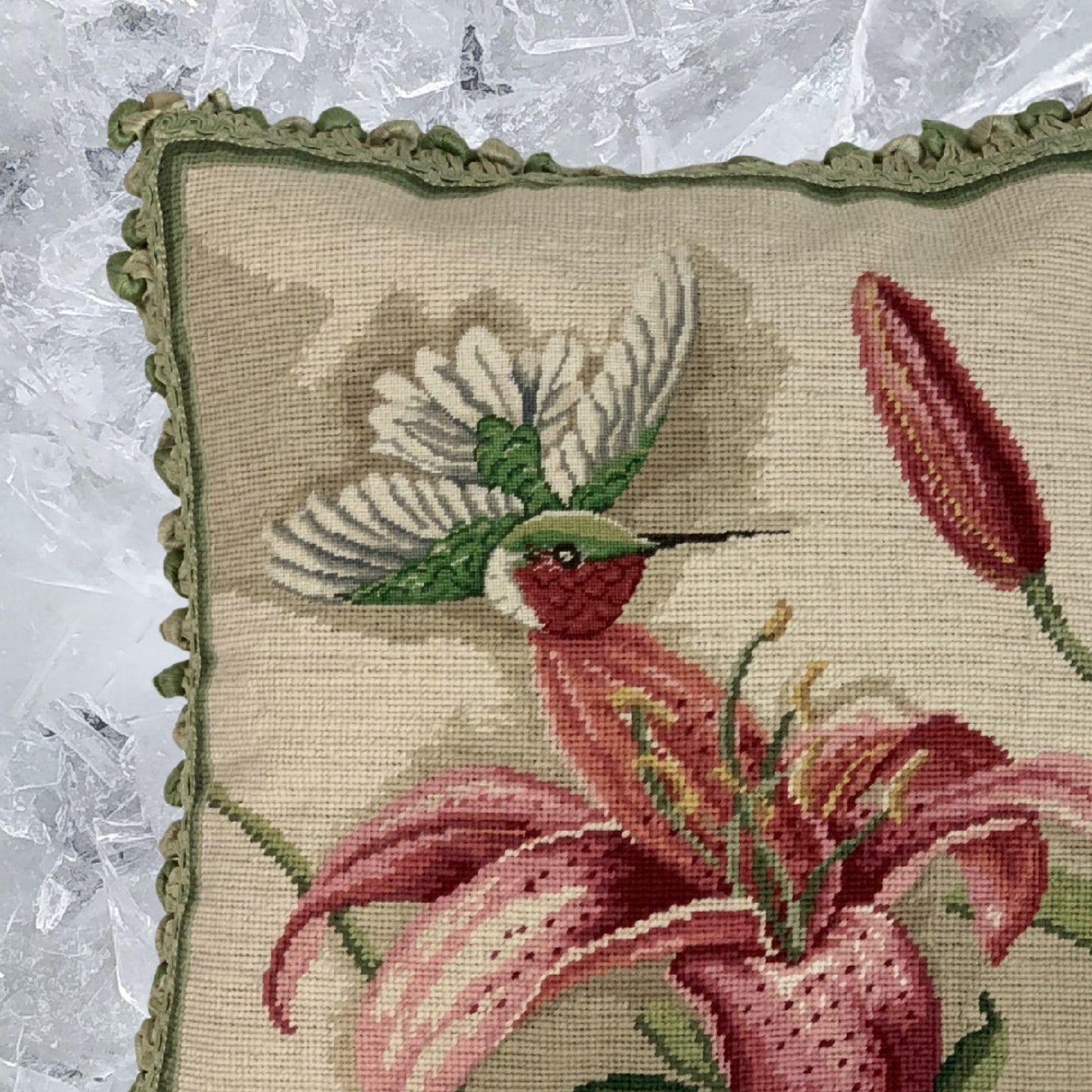 Handmade Wool Needlepoint Pillow Cover - Decorative Throw Cushion Cover - Vintage Floral Embroidery Designhummingbird top of pink lily with 2color tassel