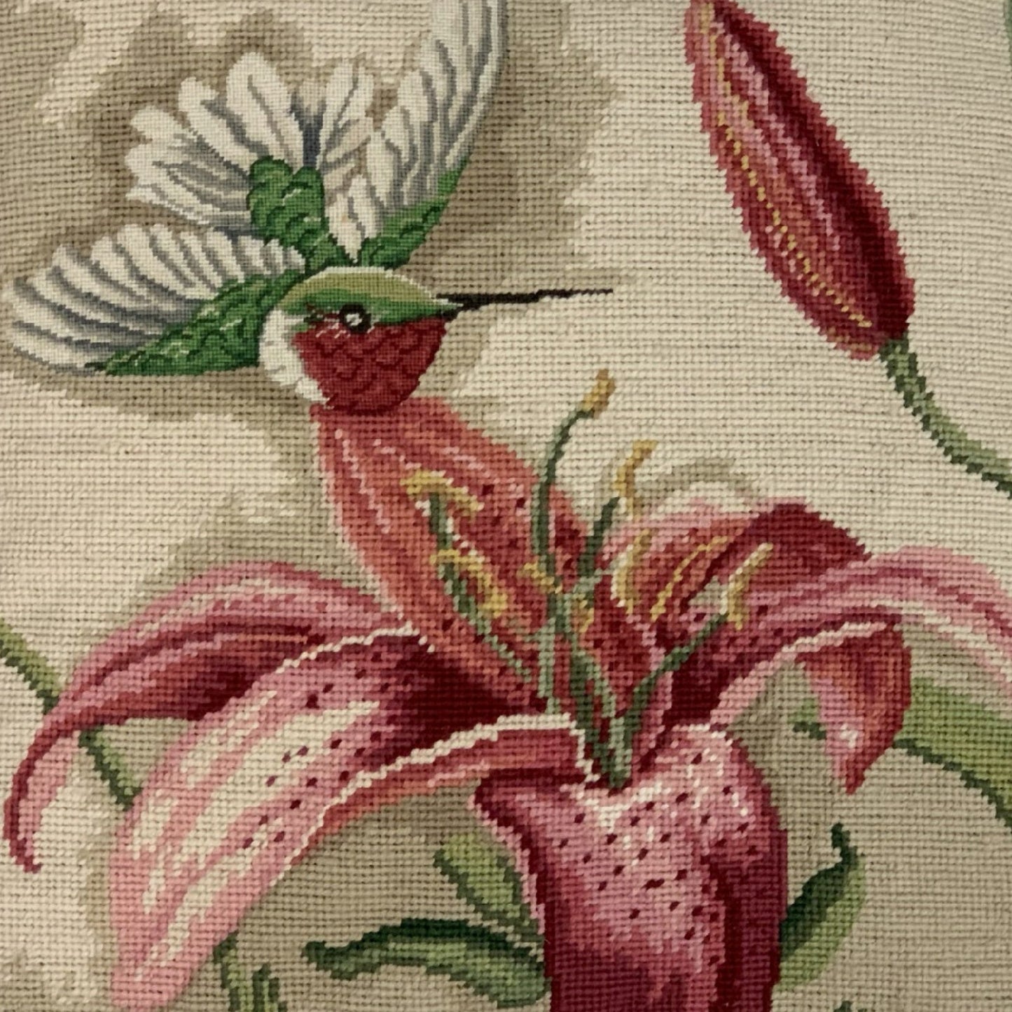 Handmade Wool Needlepoint Pillow Cover - Decorative Throw Cushion Cover - Vintage Floral Embroidery Designhummingbird top of pink lily with 2color tassel