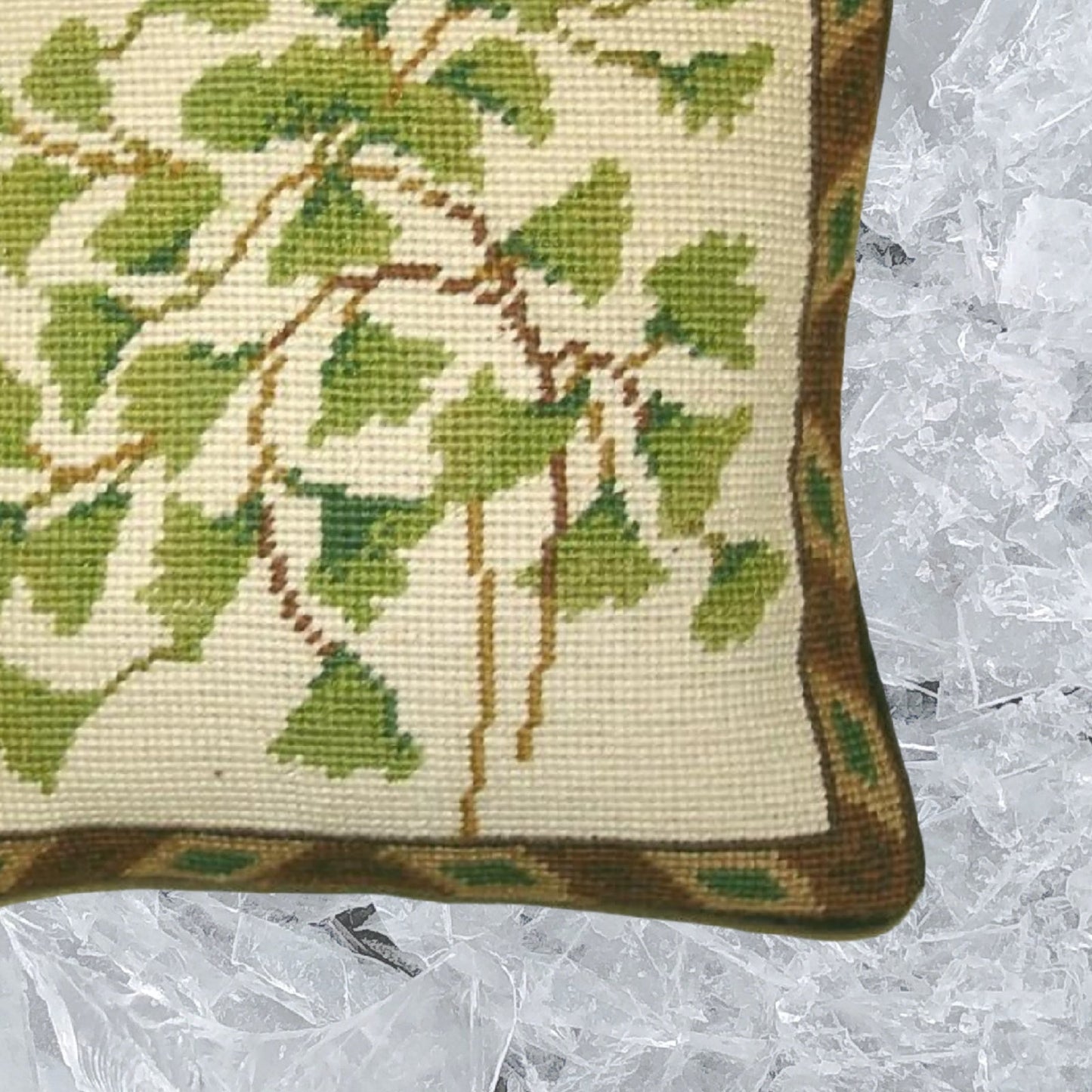 Handmade Wool Needlepoint Pillow Cover - Decorative Throw Cushion Cover - Vintage Floral Embroidery Design small leaves