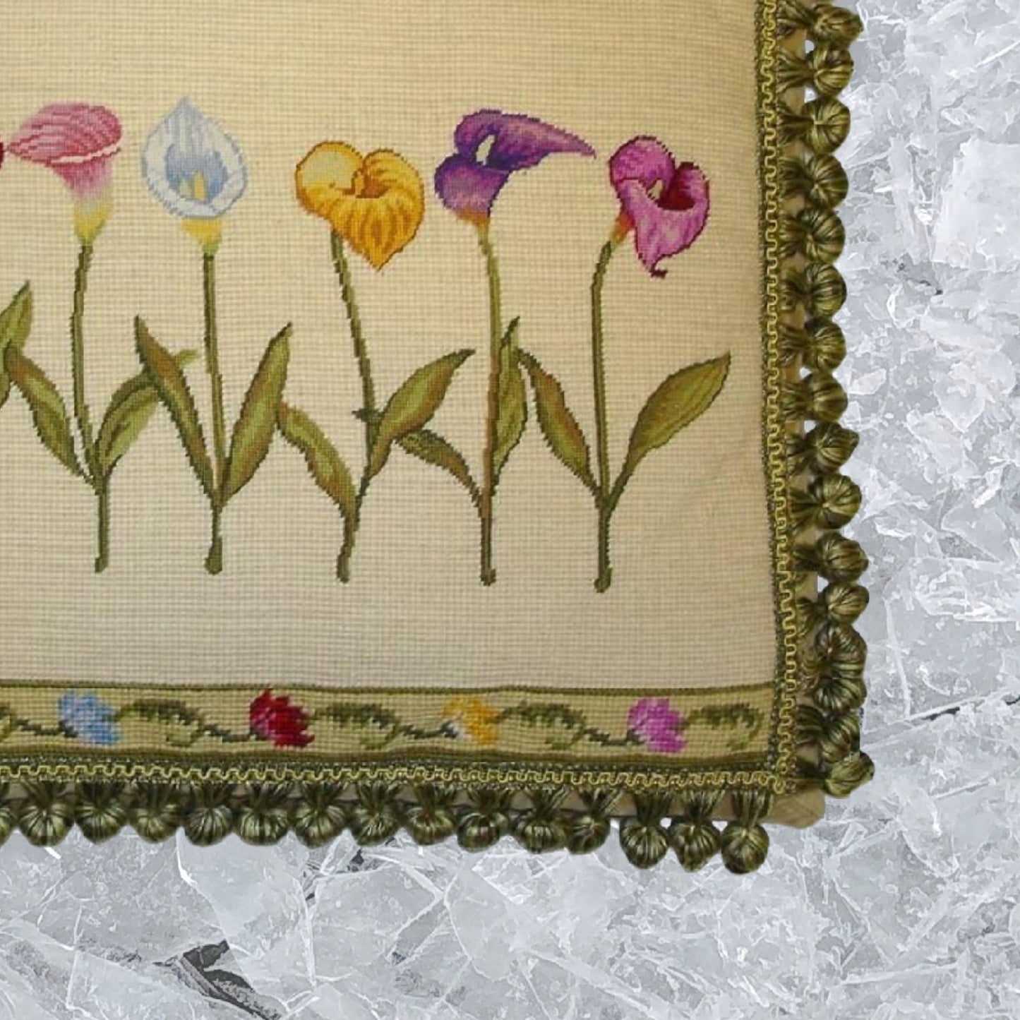 Handmade Wool Needlepoint Pillow Cover - Decorative Throw Cushion Cover - Vintage Floral Embroidery Design  with 2 color tassel I