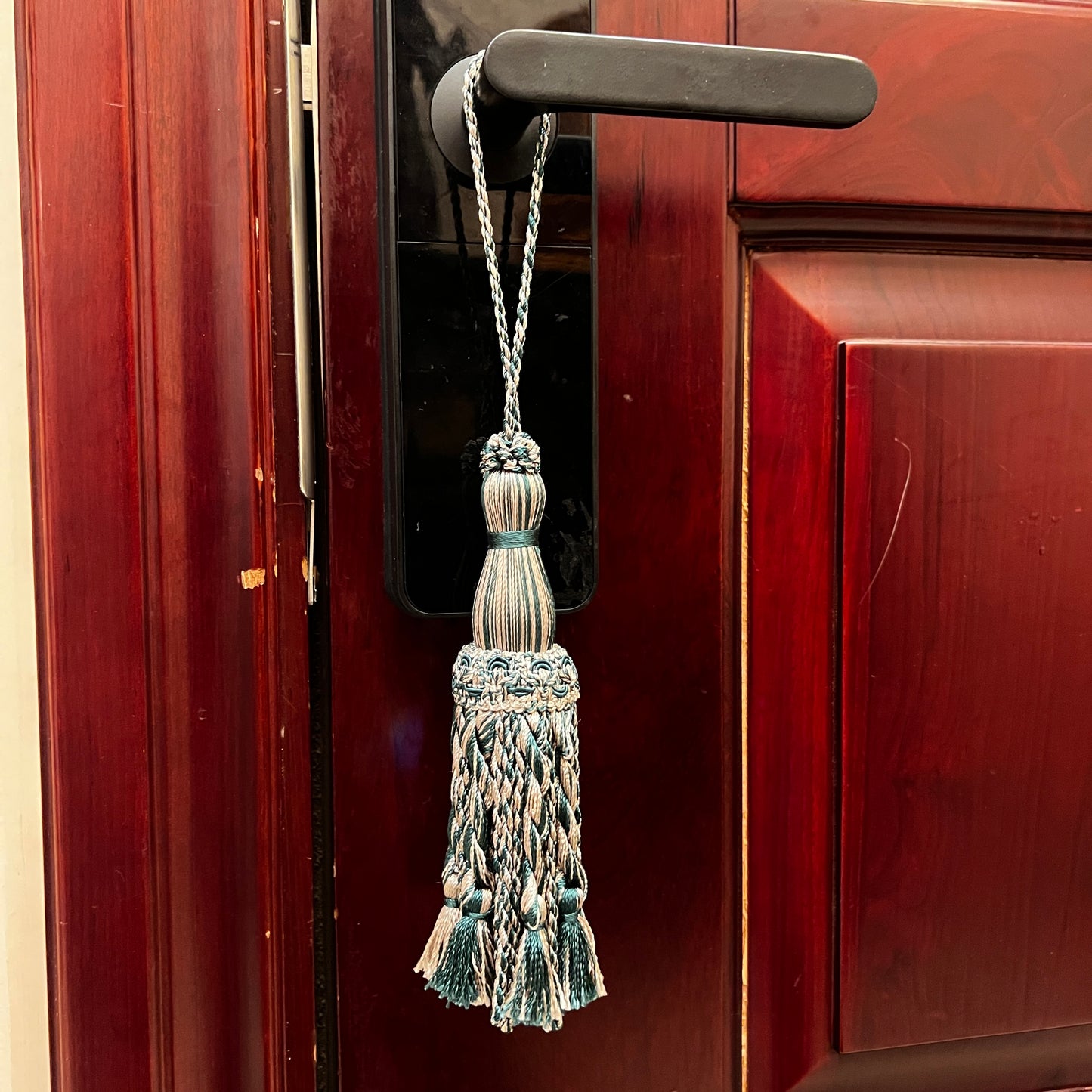 1 Pack Luxury Decorative Tassel with Loop, 11.8in Total Length – Double Layer Design, Ideal for Curtain Tiebacks, Home Décor, Keychains, and Craft Projects E1850