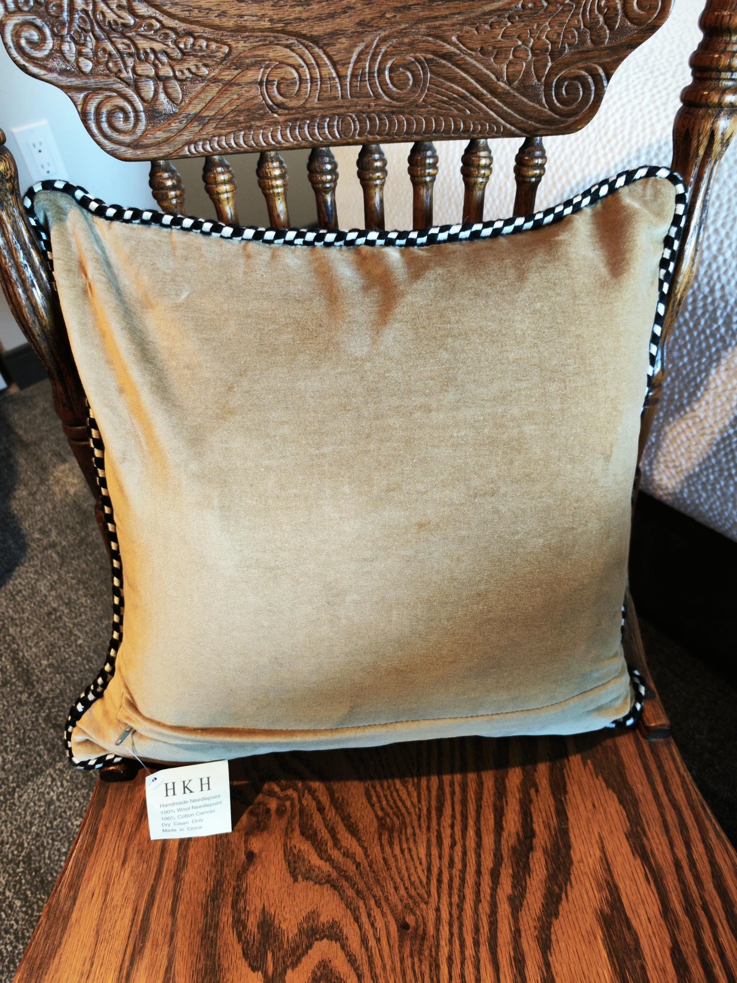 Handmade Wool Needlepoint Pillow Cover - Decorative Throw Cushion Cover - Vintage Floral Embroidery Design - 16x16  Pillow Cover