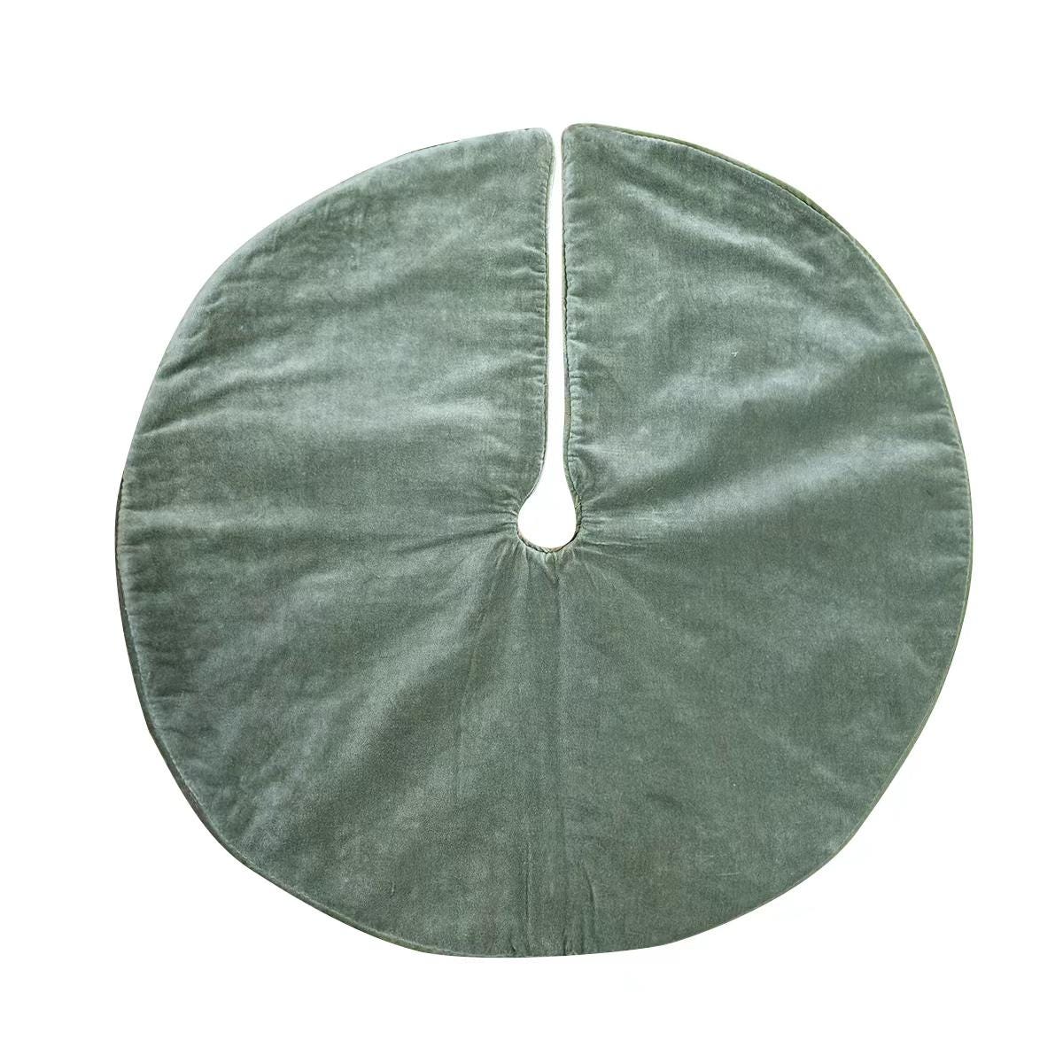 22-Inch 100% Wool Hand-Embroidered Christmas Tree Skirt – Luxury Handmade Holiday Decoration for Rustic, Farmhouse, Classic Christmas Décor